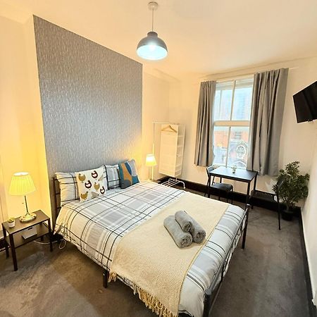 10 Minutes To Central London Vaux 外观 照片