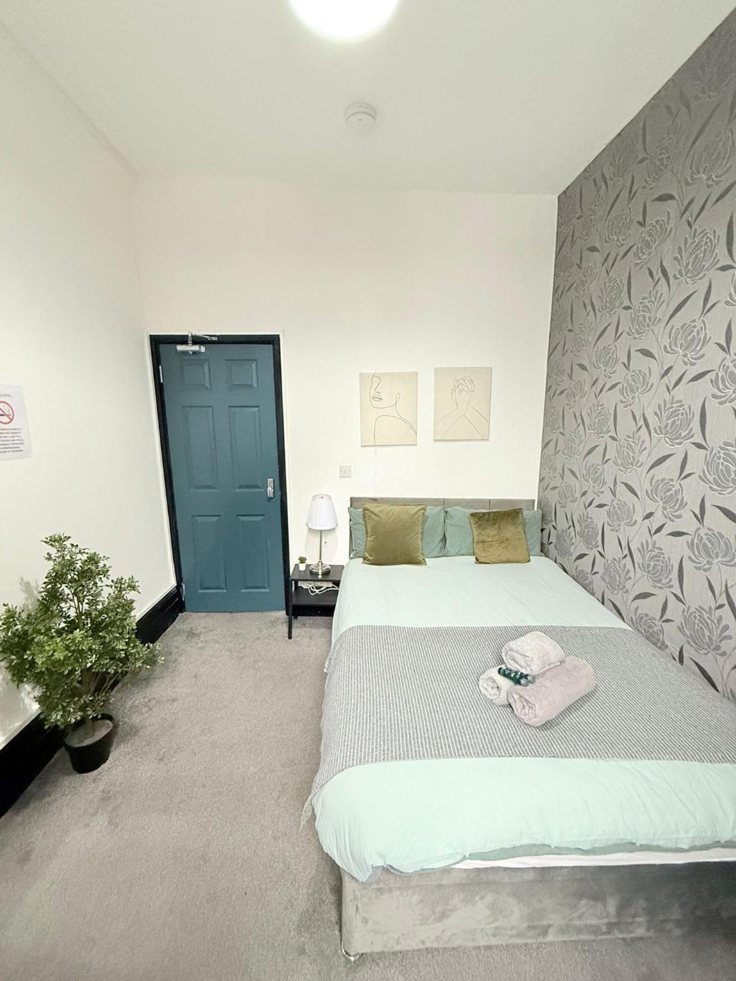 10 Minutes To Central London Vaux 外观 照片